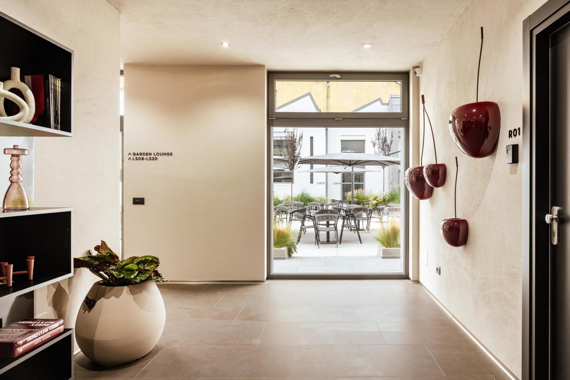 Rh Lifestyle Rooms & Suites Olbia Extérieur photo