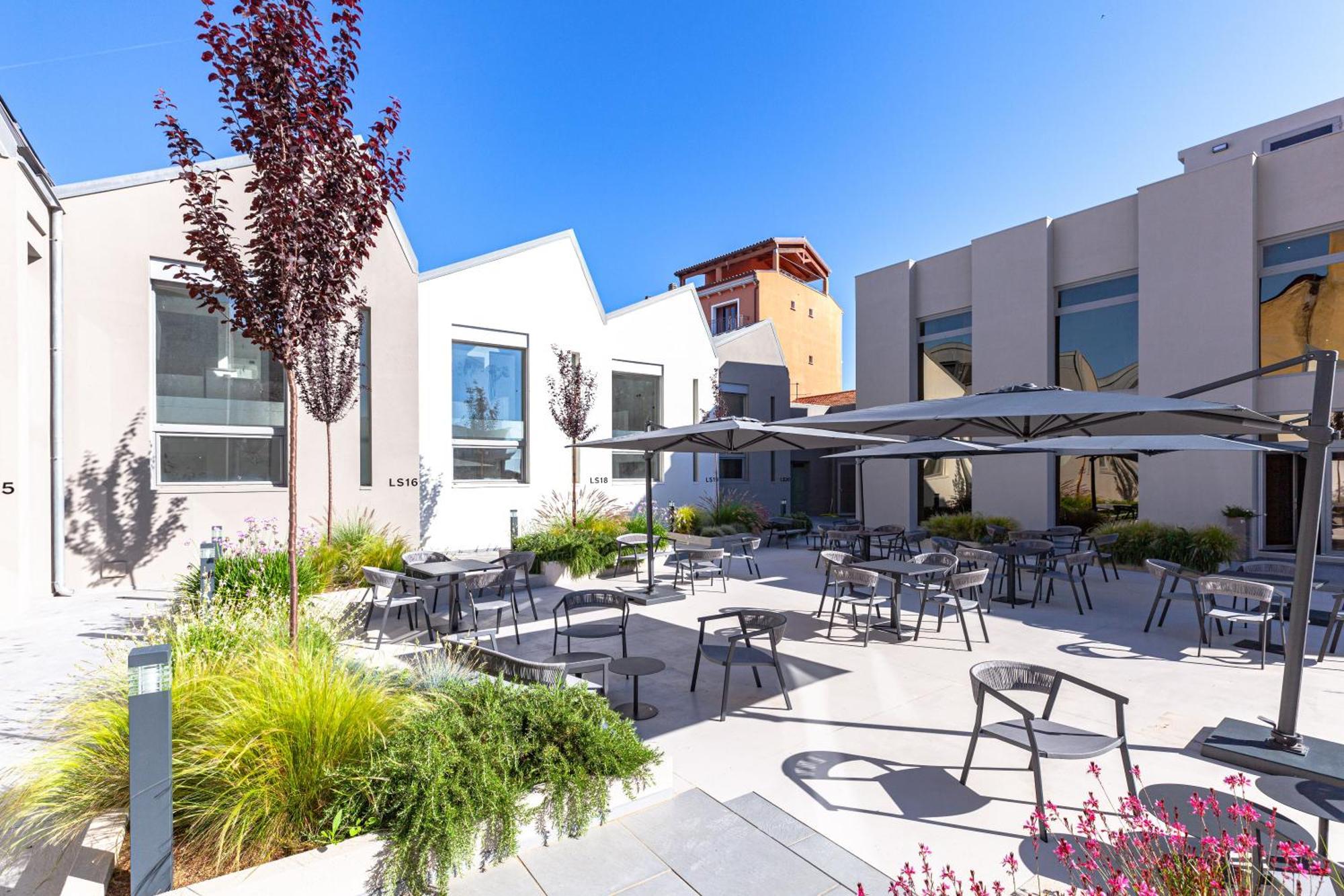 Rh Lifestyle Rooms & Suites Olbia Extérieur photo